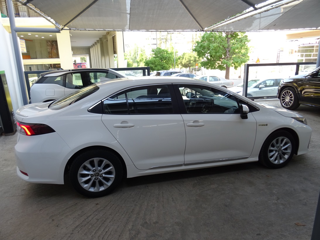 Toyota Corolla ’22 sedan