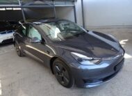 Tesla Model 3 ’21 long range