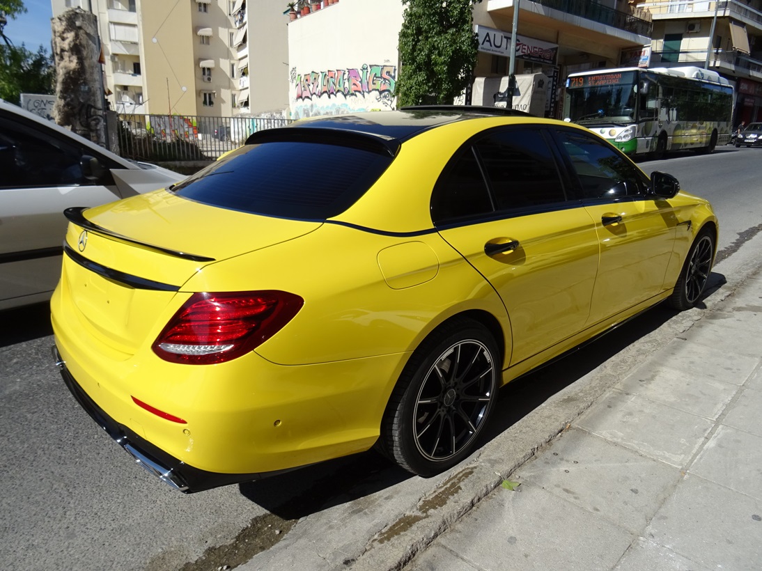 Mercedes-Benz E 220 ’18 amg