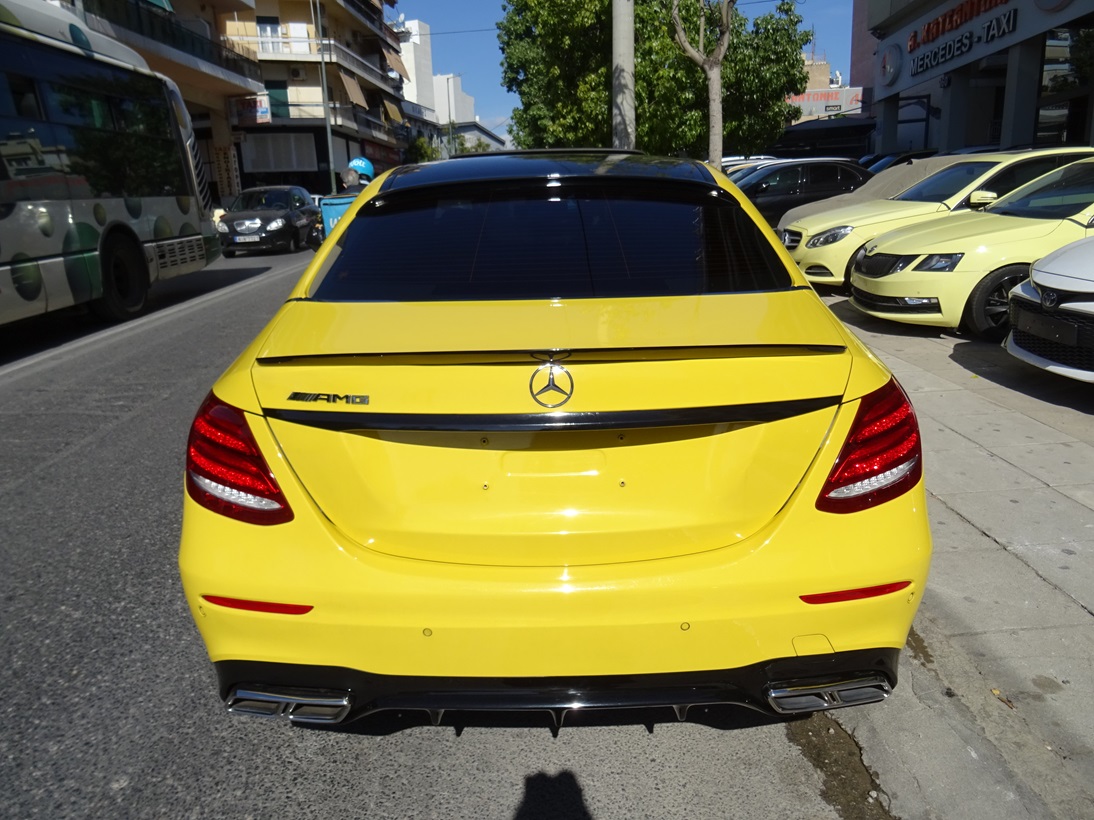 Mercedes-Benz E 220 ’18 amg