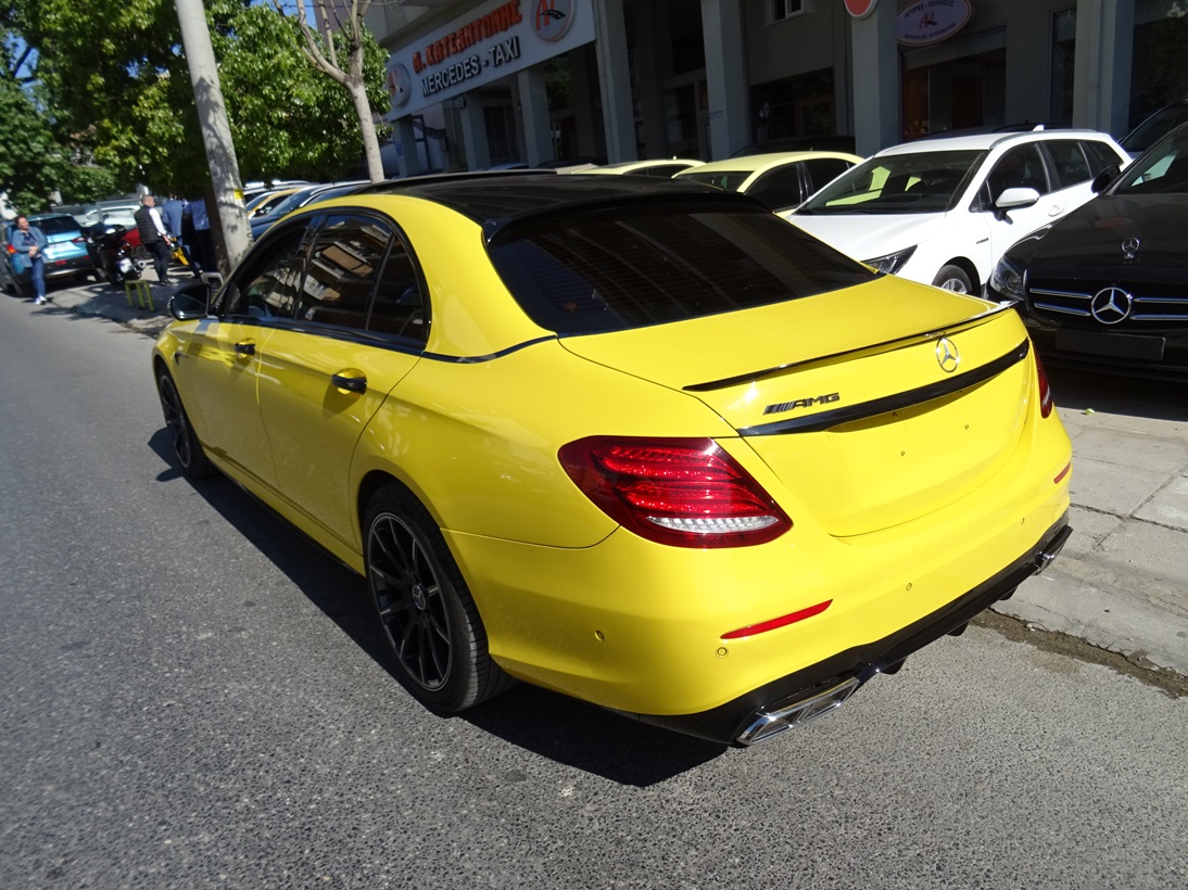 Mercedes-Benz E 220 ’18 amg