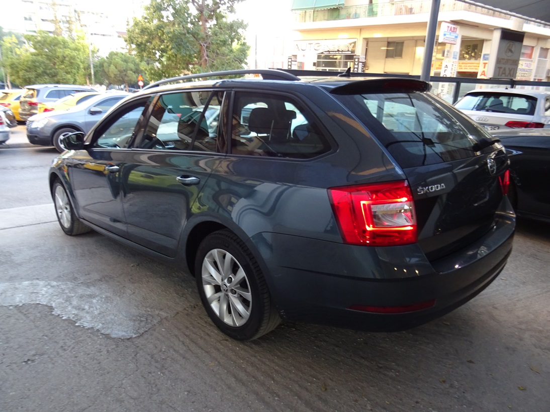 Skoda Octavia ’20 πανοραμα (116)