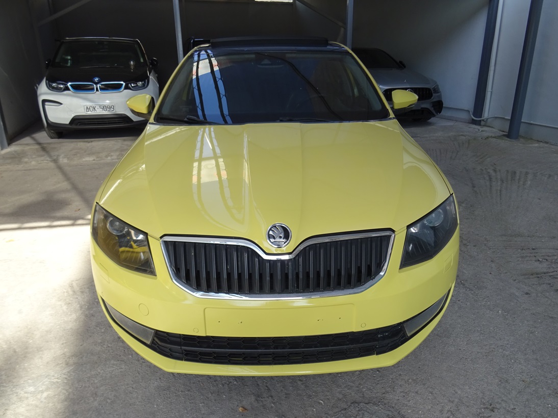 Skoda Octavia ’15 style πανοραμα