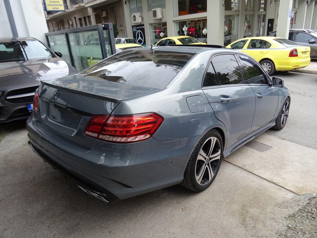 Mercedes-Benz E 220 ’09 look AMG