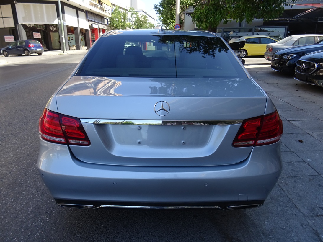 Mercedes-Benz E 220 ’14 avantgarde