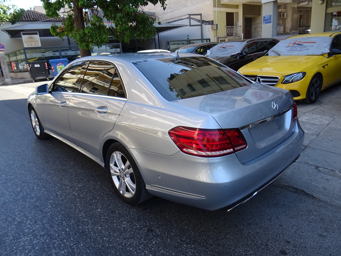Mercedes-Benz E 220 ’14 avantgarde