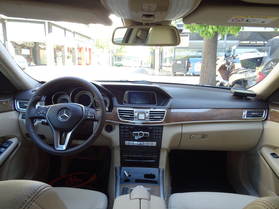 Mercedes-Benz E 220 ’14 avantgarde