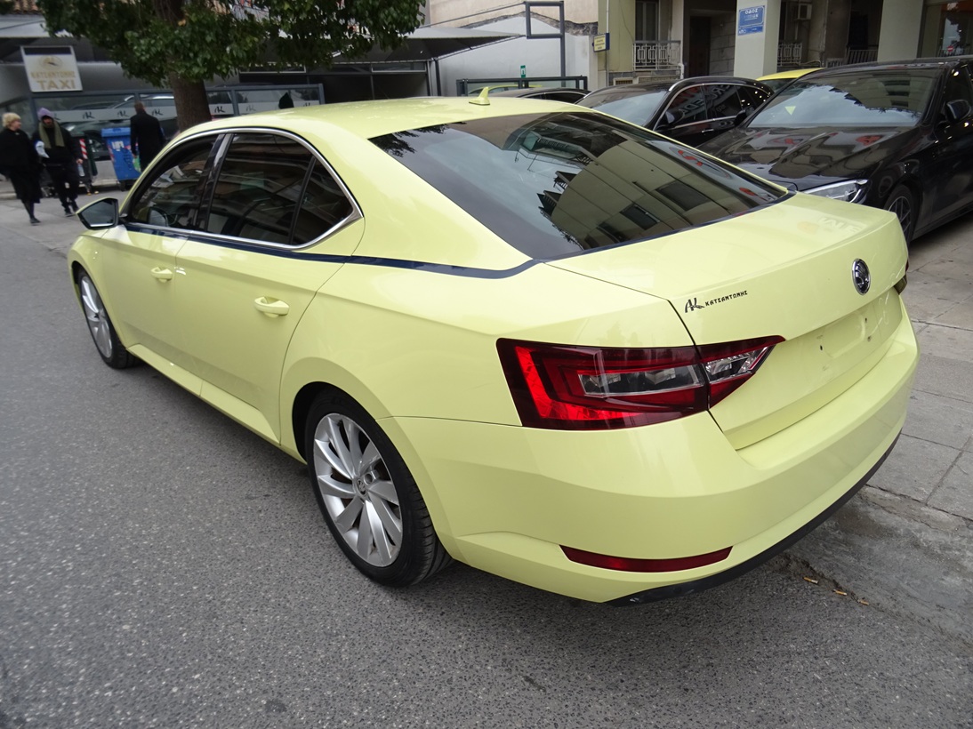 Skoda Superb ’16 style