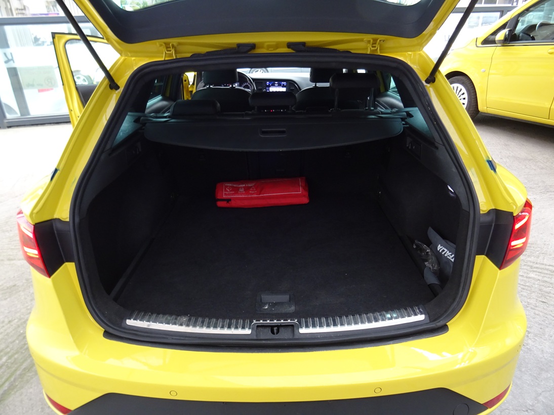 Seat Leon ’20 1.5 TGI FR (Φ 1358)