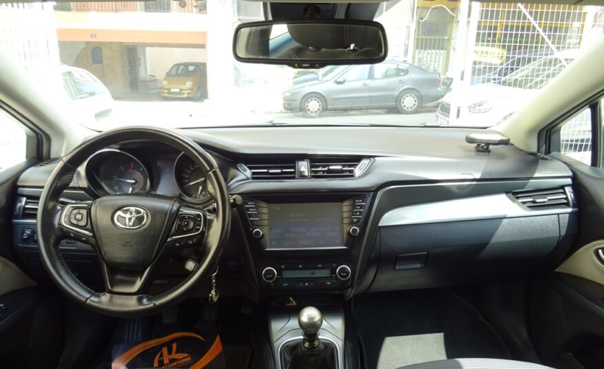 Toyota Avensis 2017