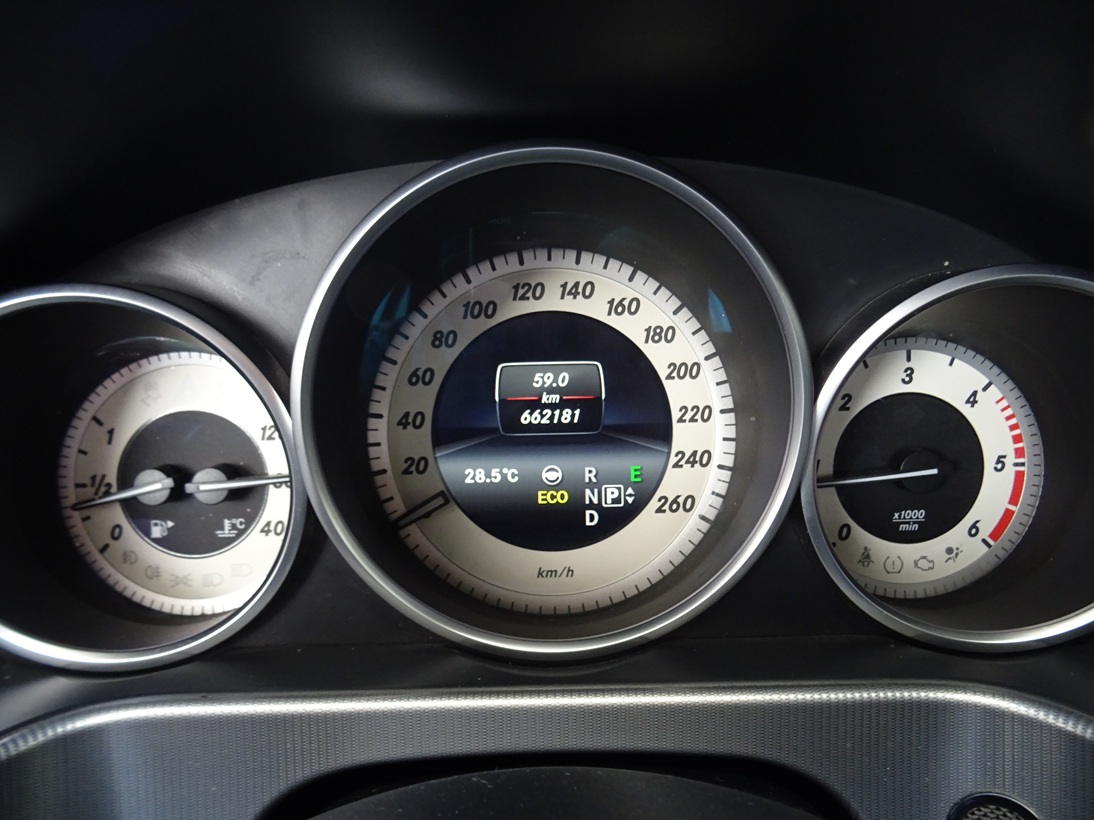 Mercedes-Benz E 220 2013 avantgarde