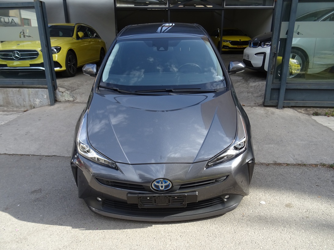 Toyota Prius 2020 lounge (1366)