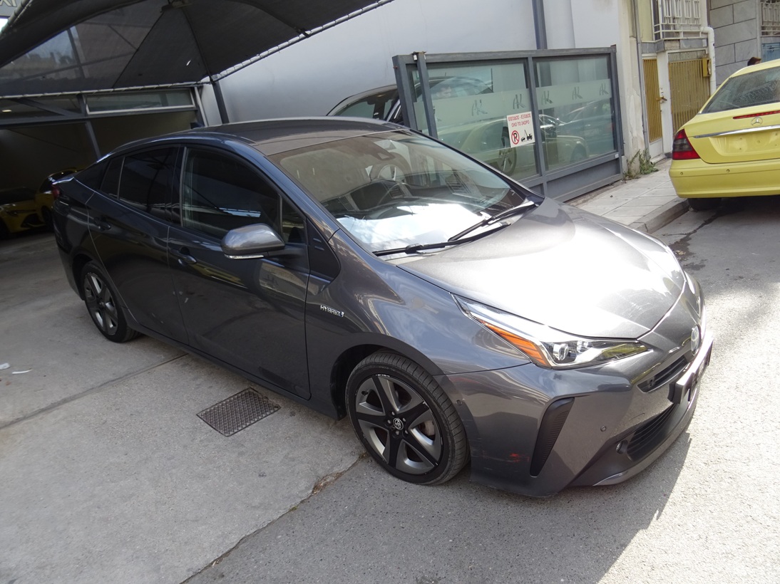 Toyota Prius 2020 lounge (1366)