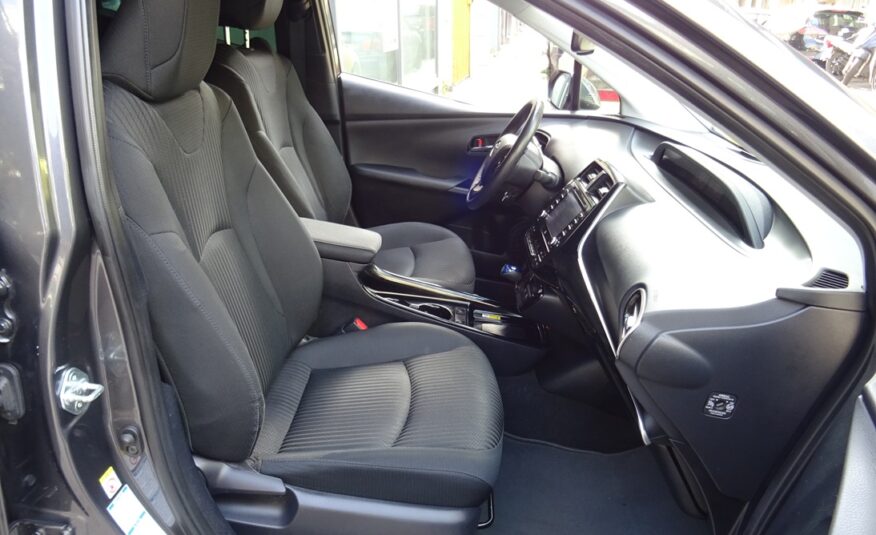 Toyota Prius 2020 lounge (1366)