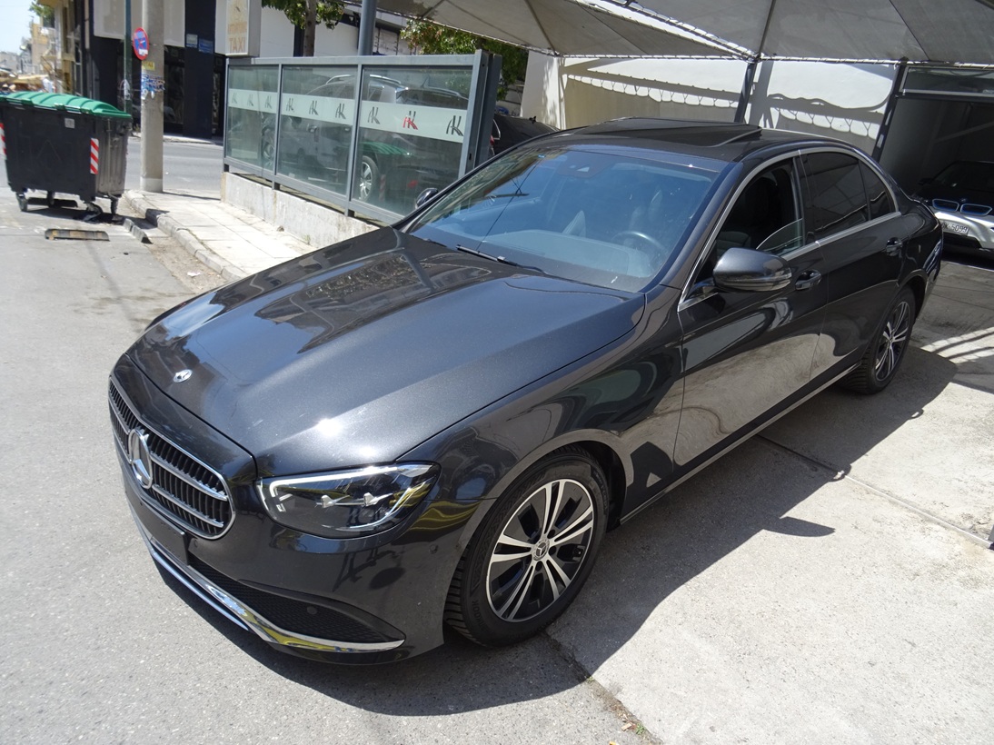 Mercedes-Benz E 220 2021 avantgarde (1368)