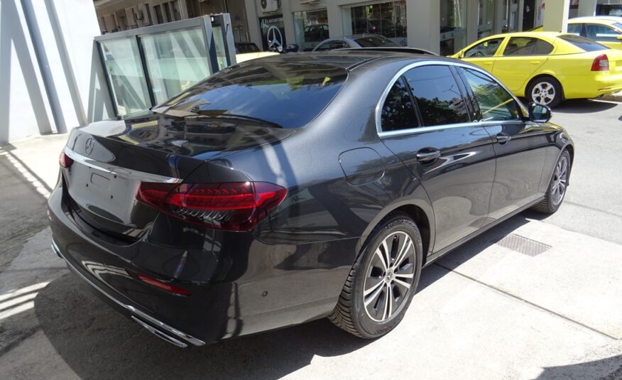Mercedes-Benz E 220 2021 avantgarde (1368)
