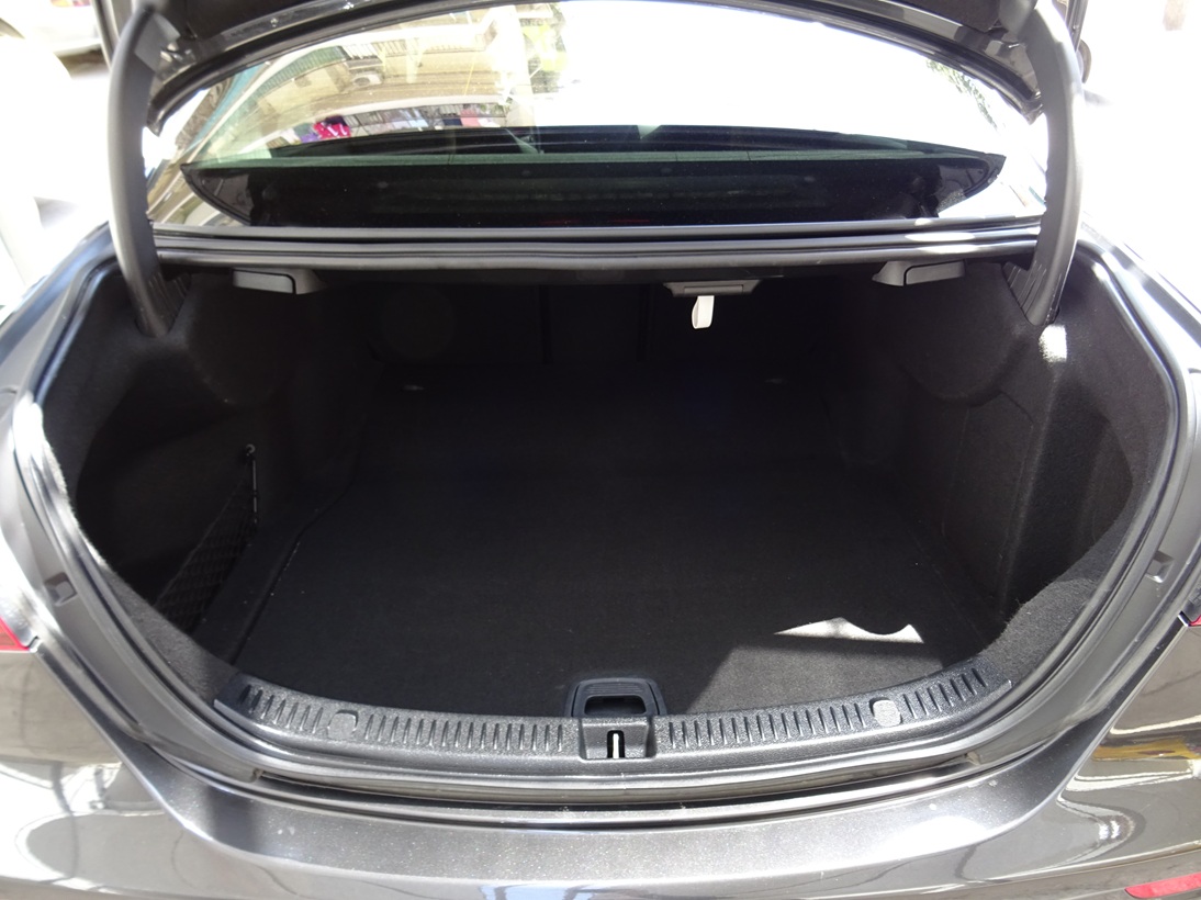 Mercedes-Benz E 220 2021 avantgarde (1368)