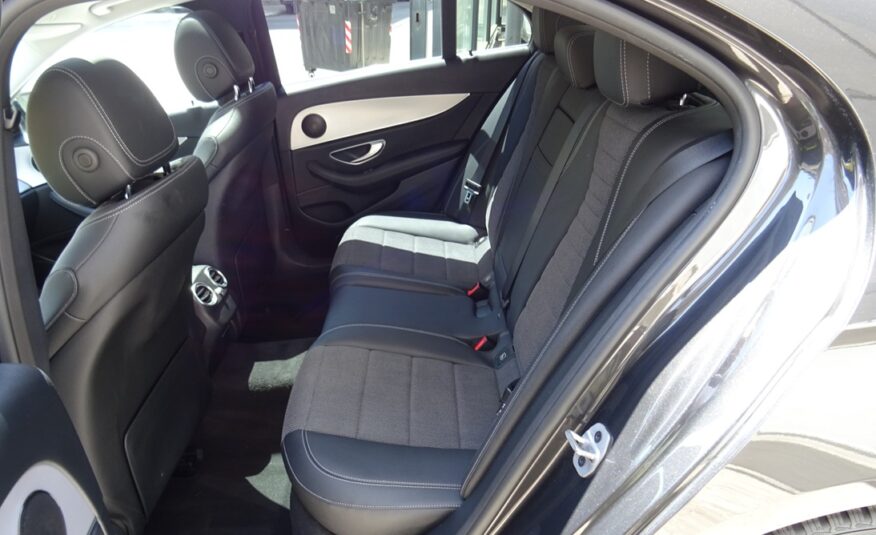 Mercedes-Benz E 220 2021 avantgarde (1368)