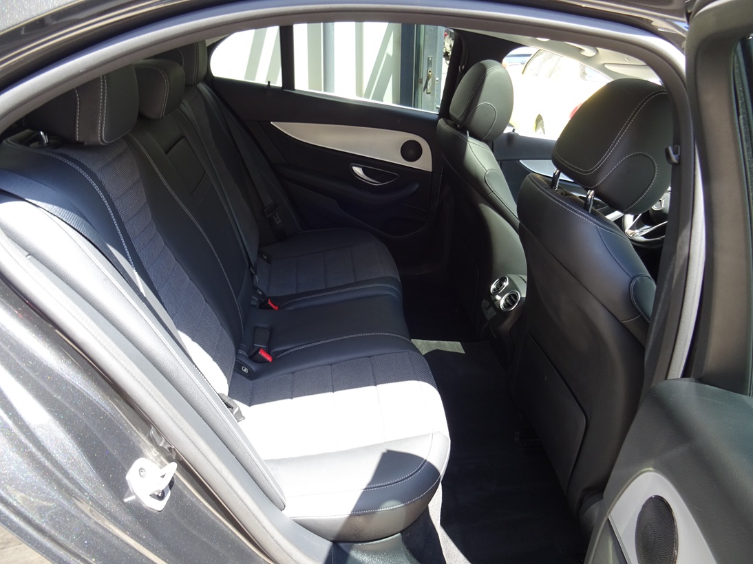 Mercedes-Benz E 220 2021 avantgarde (1368)