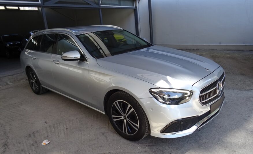 Mercedes-Benz E 220 2021 avantgarde (1369)