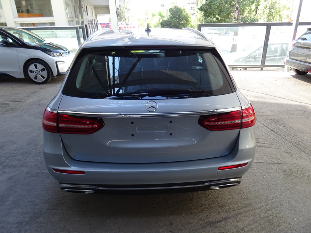 Mercedes-Benz E 220 2021 avantgarde (1369)