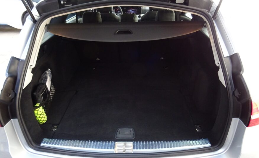 Mercedes-Benz E 220 2021 avantgarde (1369)
