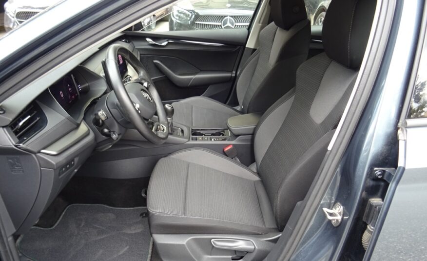 Skoda Octavia 2020 (1370)