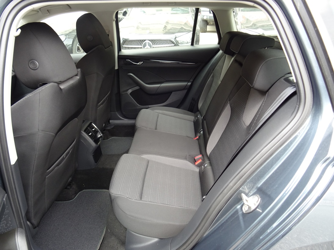 Skoda Octavia 2020 (1370)