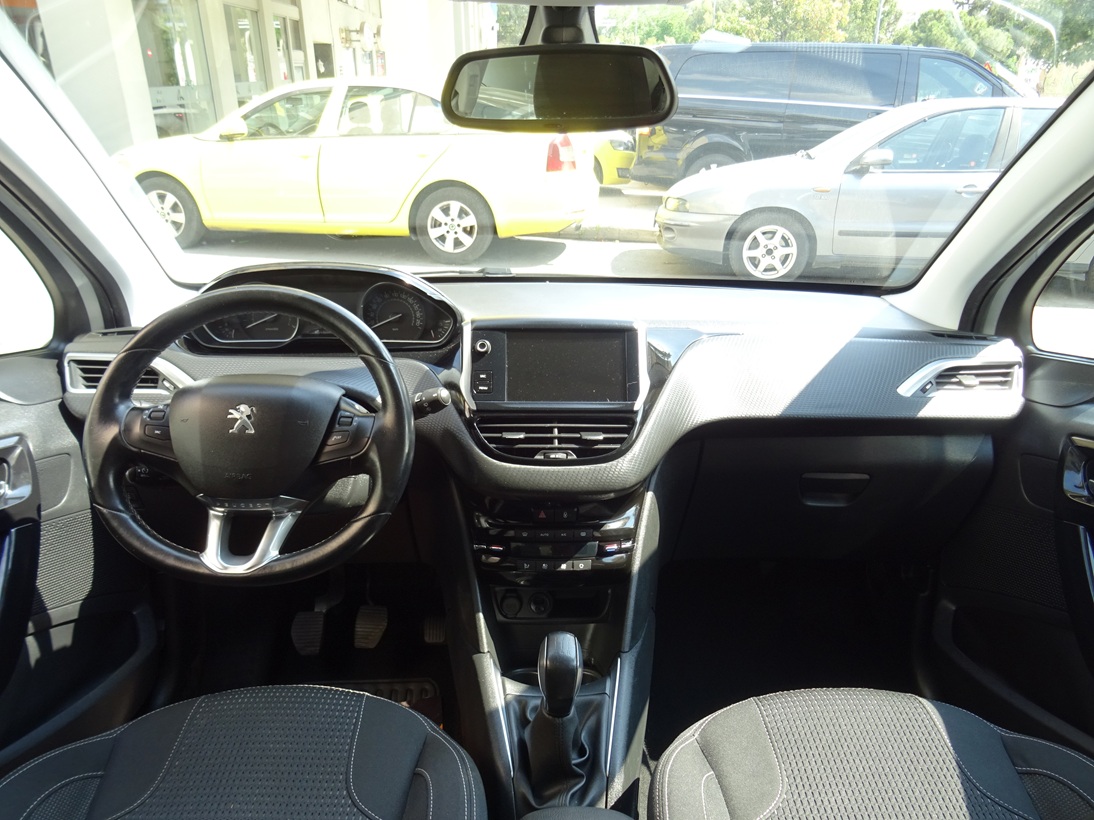 Peugeot 208 2017 ALLURE