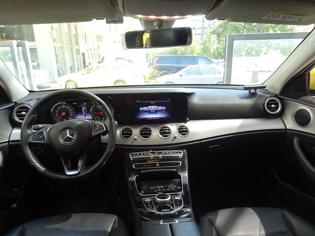 Mercedes-Benz E 220 2017 ενοικιαζεται η αδεια πωλειται το αμαξι