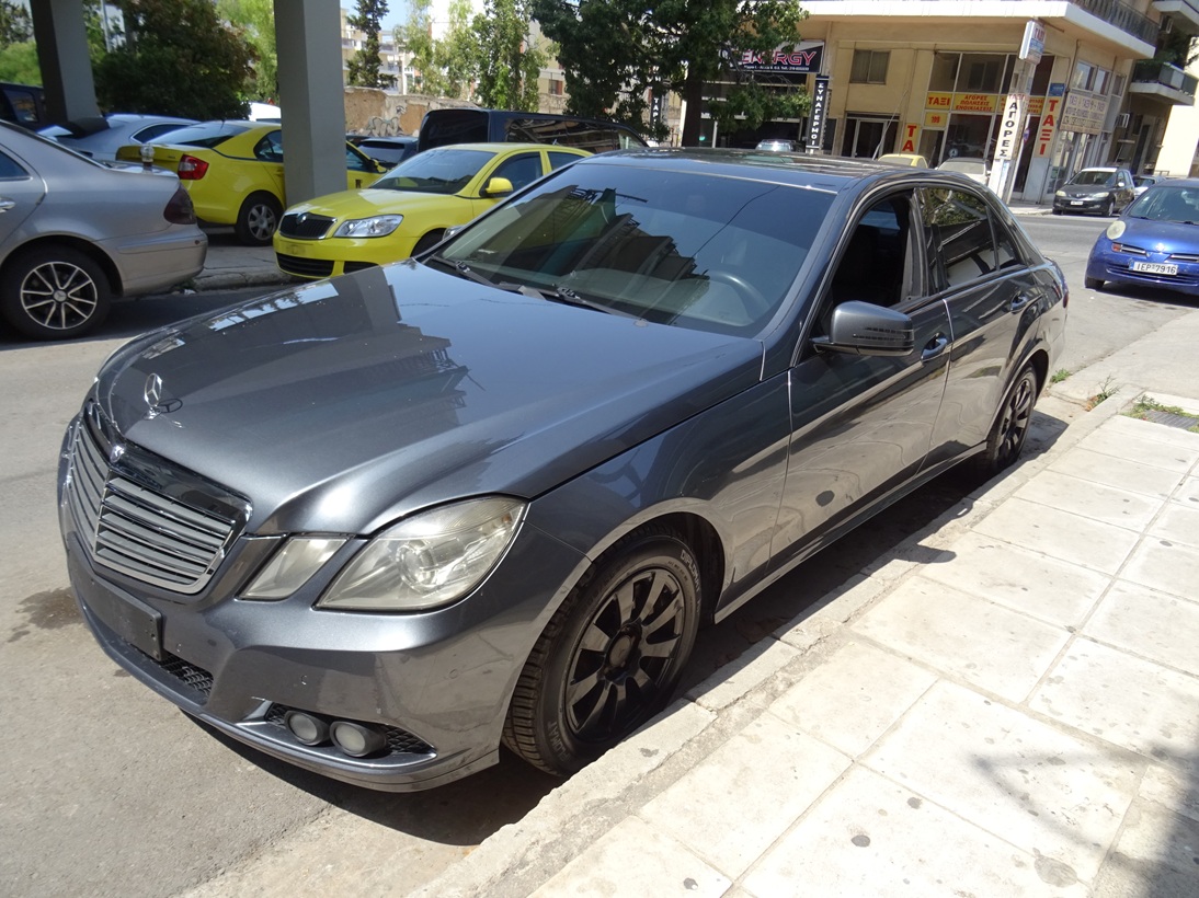 Mercedes-Benz E 200 2011