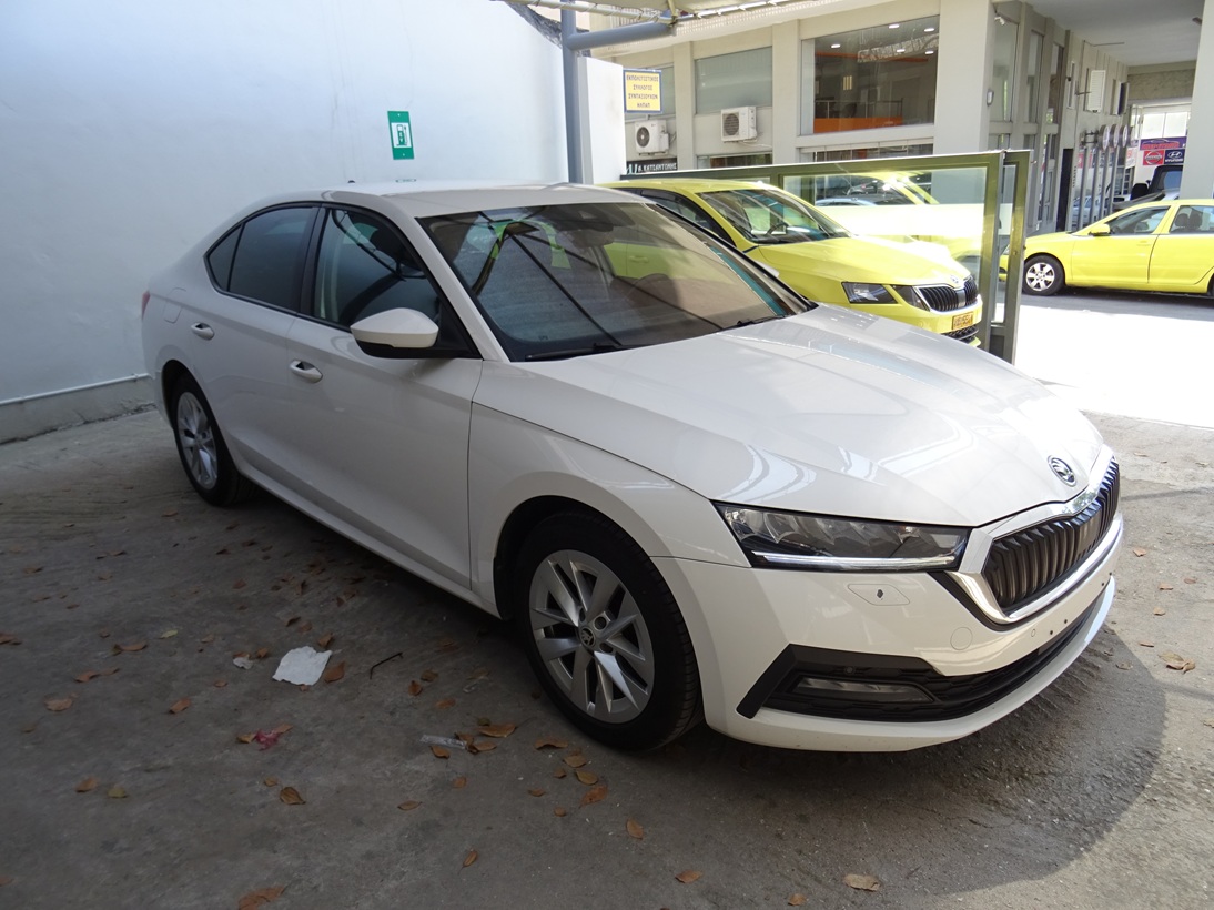 Skoda Octavia 2021 ambition (1376)