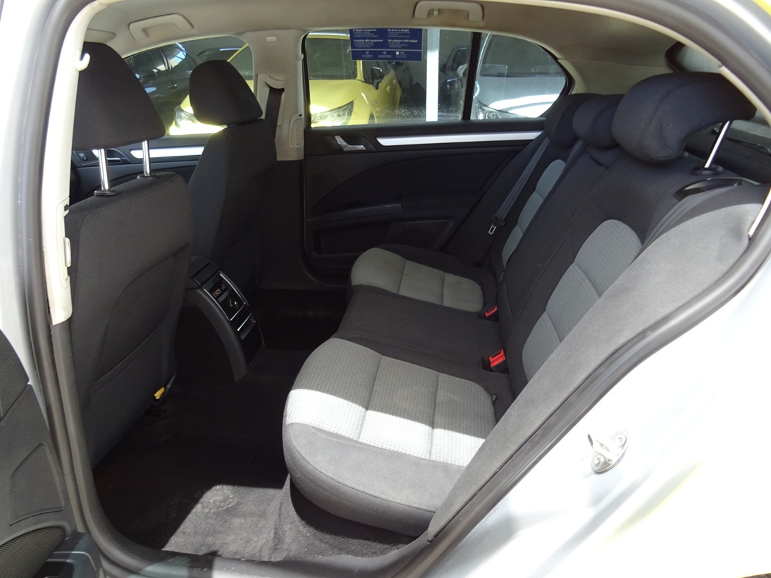 Skoda Superb 2013 1.6 tdi