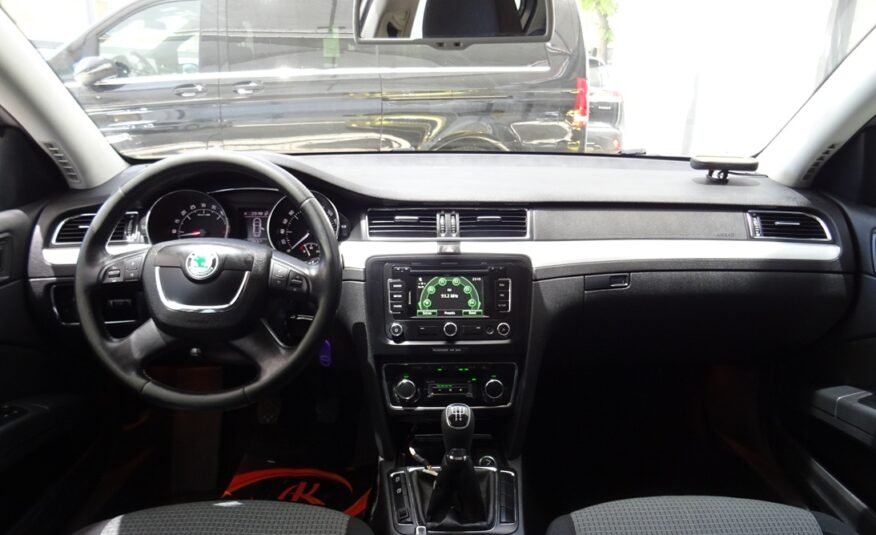 Skoda Superb 2013 1.6 tdi