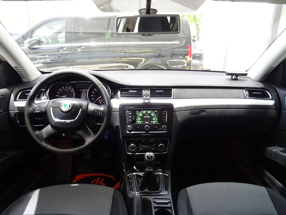 Skoda Superb 2013 1.6 tdi