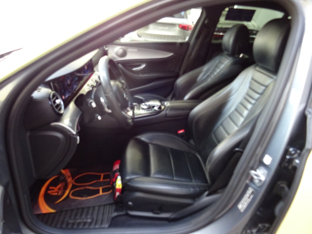 Mercedes-Benz E 220 2017 AMG