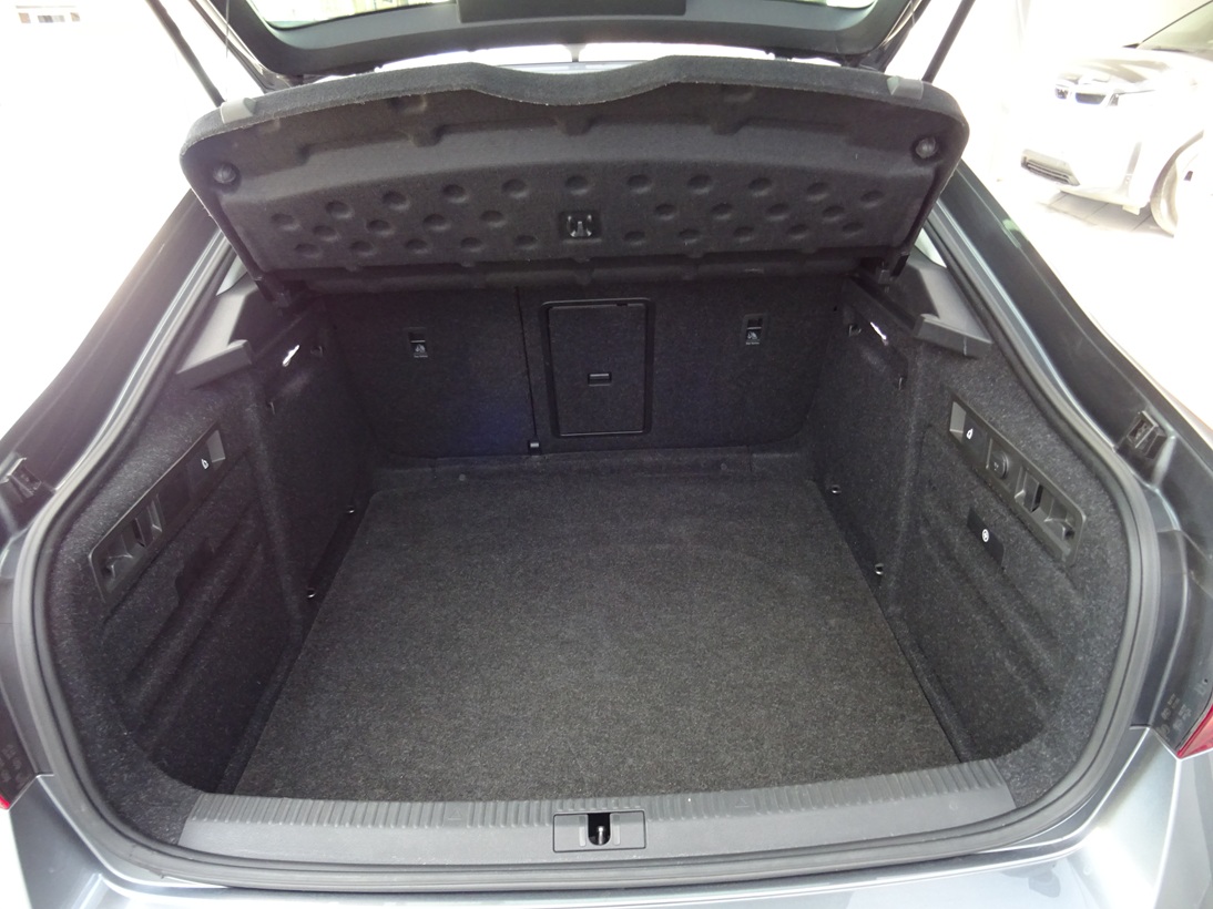 Skoda Superb 2023 (1380)