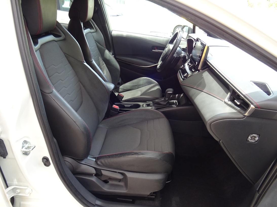 Toyota Corolla 2021 SPORT (139)