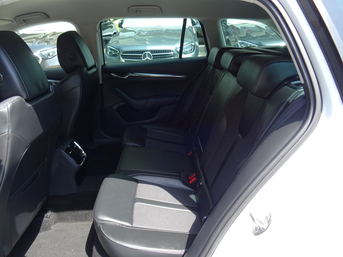 Skoda Octavia 2022 style (1381)