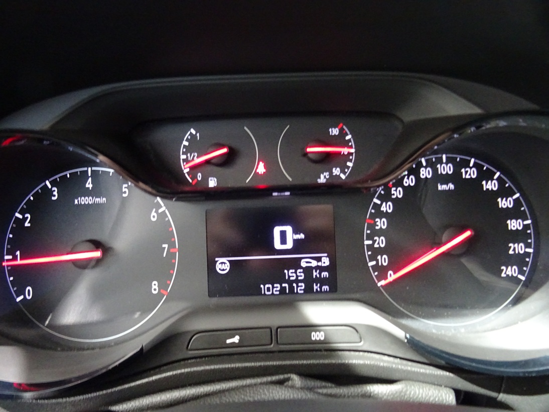 Opel Crossland X 2018