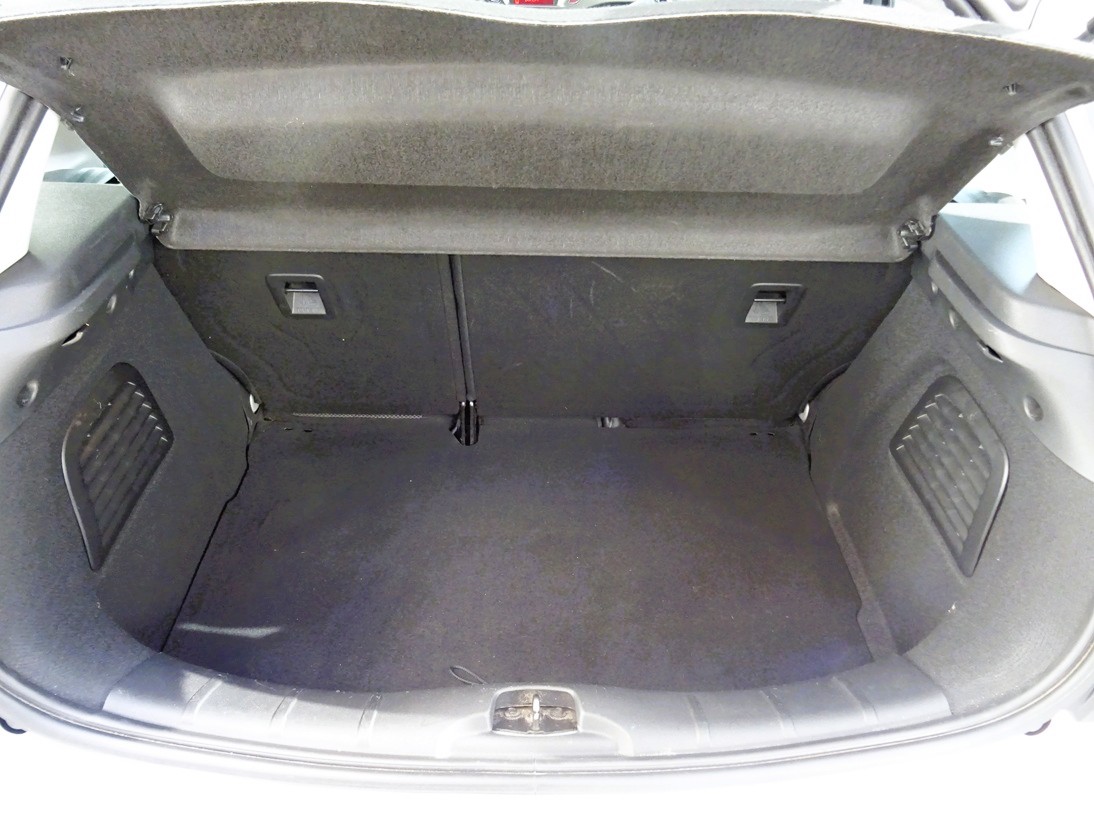 Citroen C3 2015 1.2 VTI CONFORT