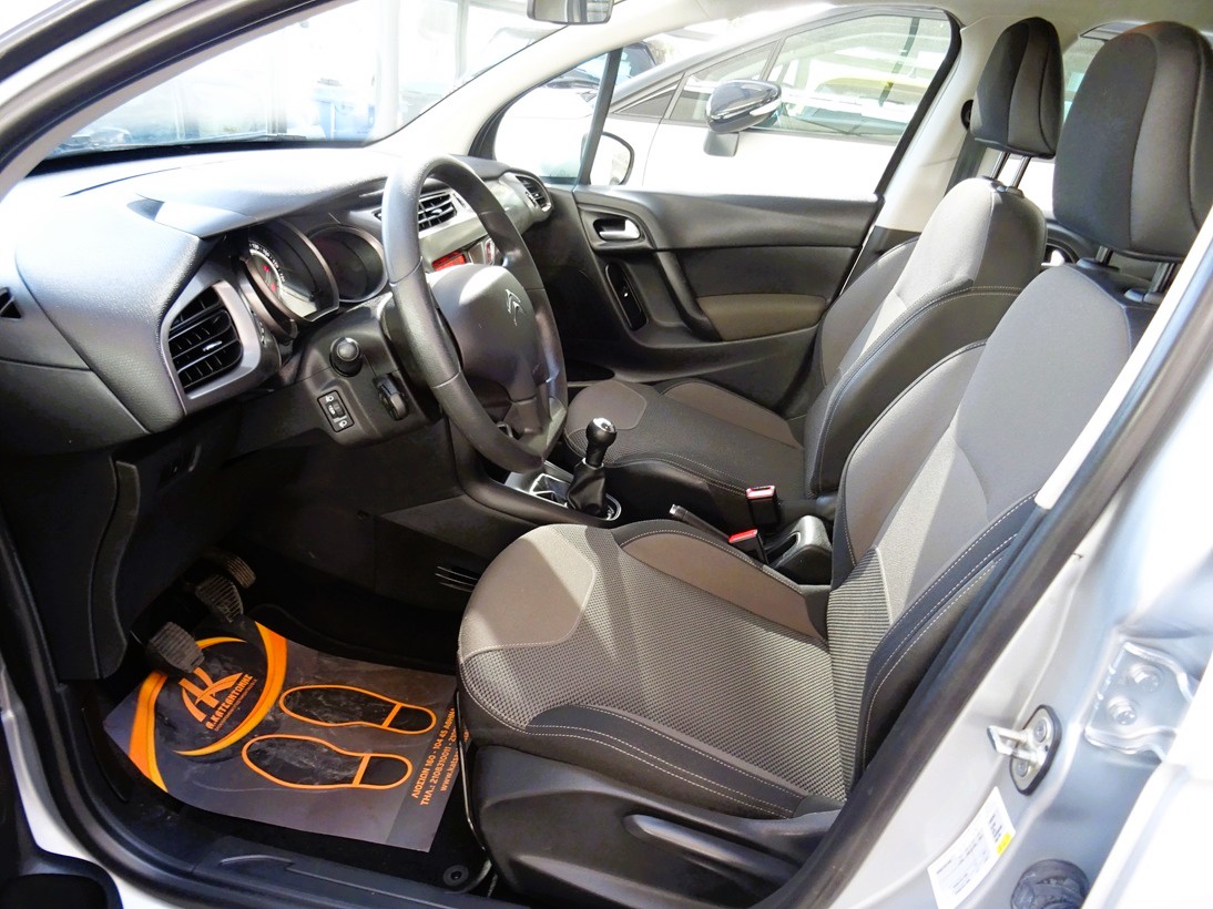 Citroen C3 2015 1.2 VTI CONFORT