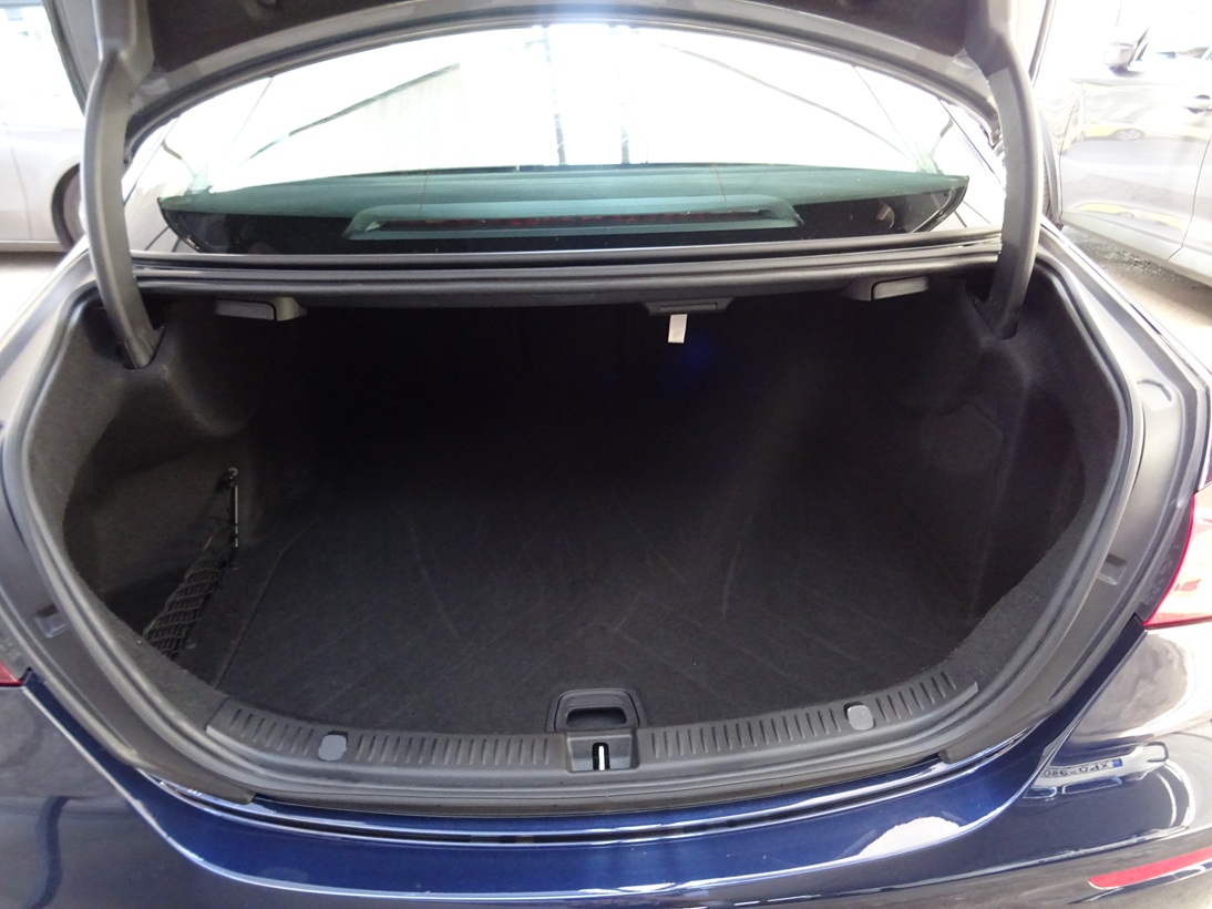 Mercedes-Benz E 220 2021 avantgarde