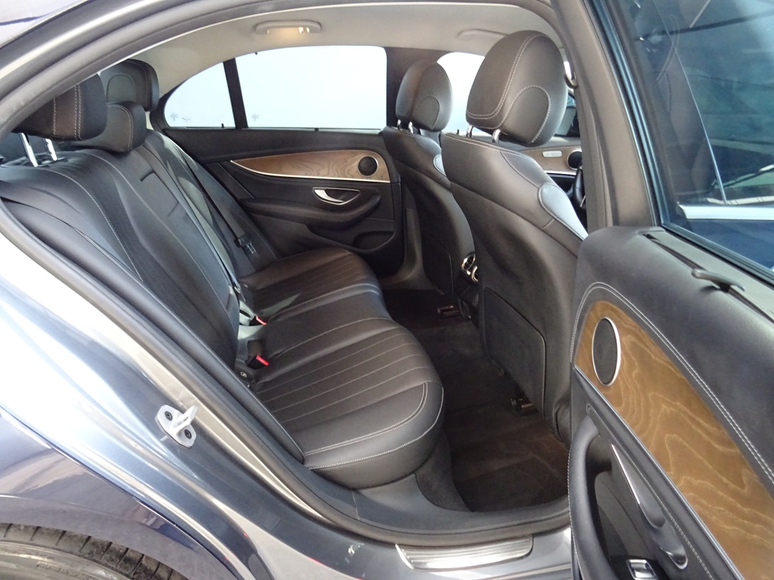 Mercedes-Benz E 220 2021 avantgarde