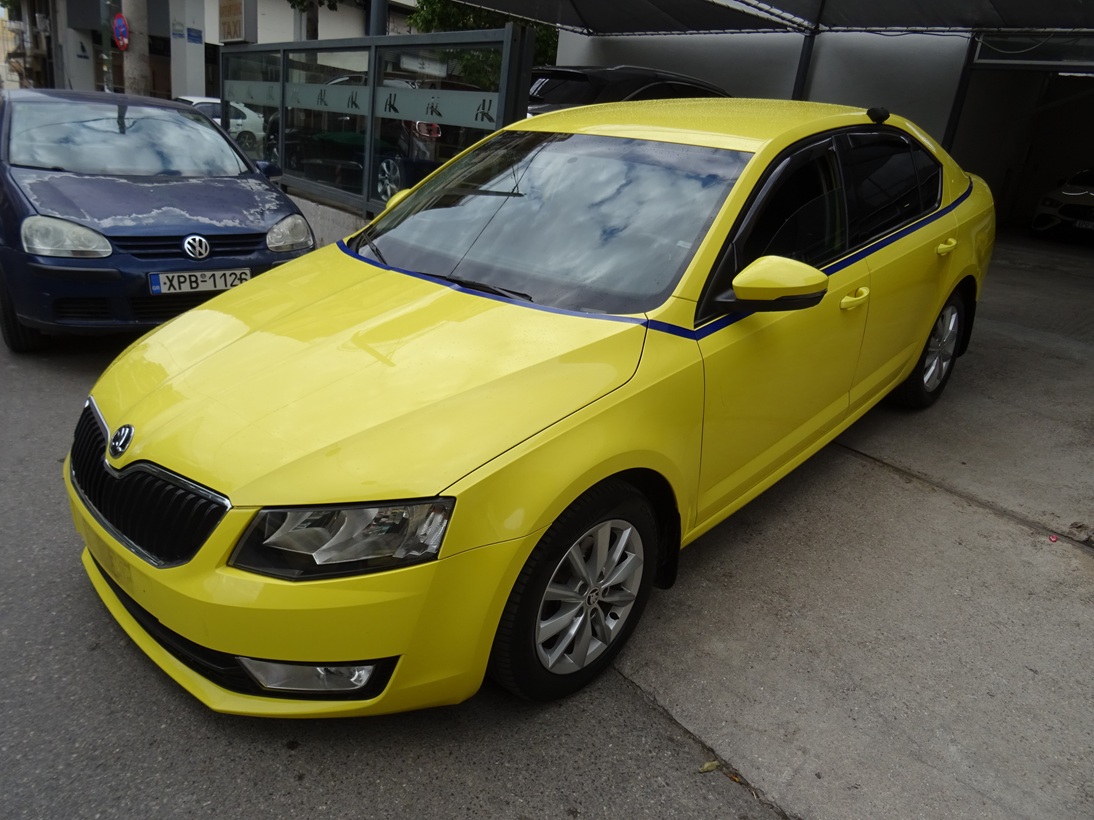Skoda Octavia 2015 cng