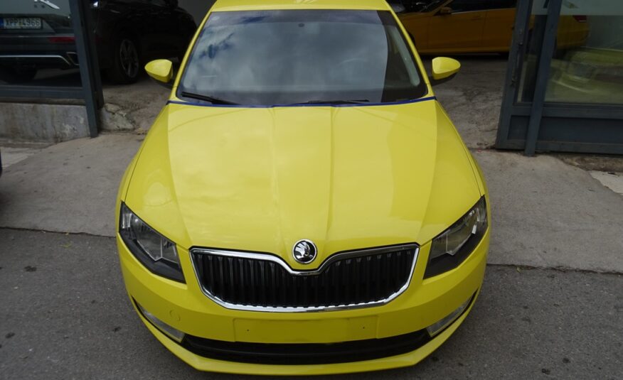 Skoda Octavia 2015 cng