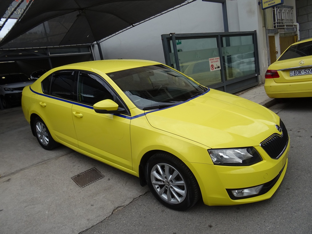 Skoda Octavia 2015 cng
