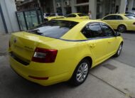 Skoda Octavia 2015 cng