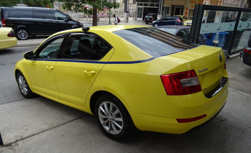 Skoda Octavia 2015 cng