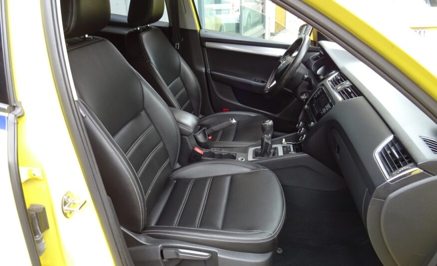 Skoda Octavia 2015 cng